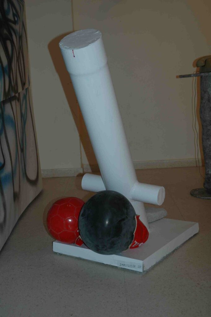 Escultura imposición fcodeasislopez alumna bachillerato Artes10